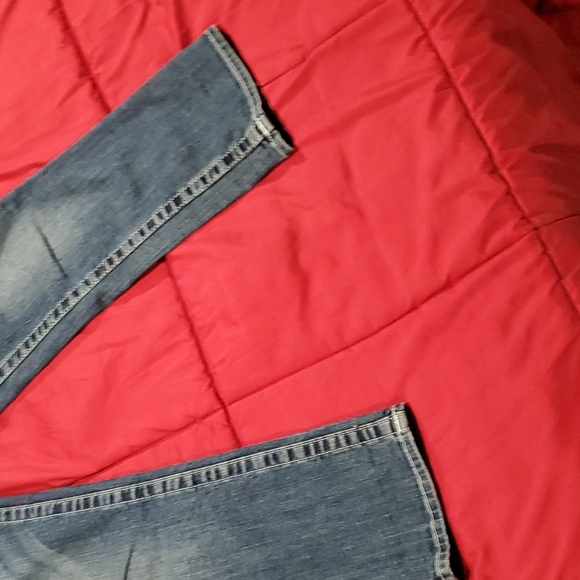 True religion capri,size 27 - Picture 2 of 13